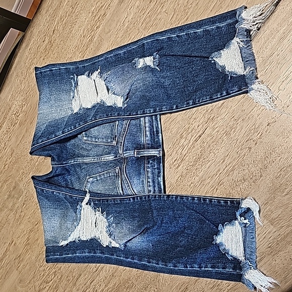 KanCan Straight High Rise Ripped Jeans Size 26" Waist - Picture 3 of 10